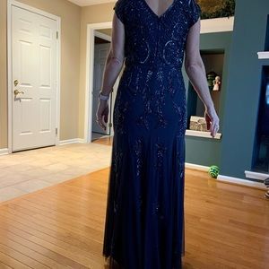 Steel grey platinum Adrianna Papell